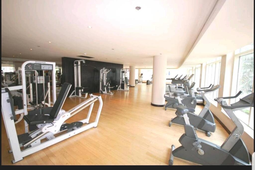 Dubai Marina 1 Bedroom Apt. walking distance JBR. Bagian luar foto