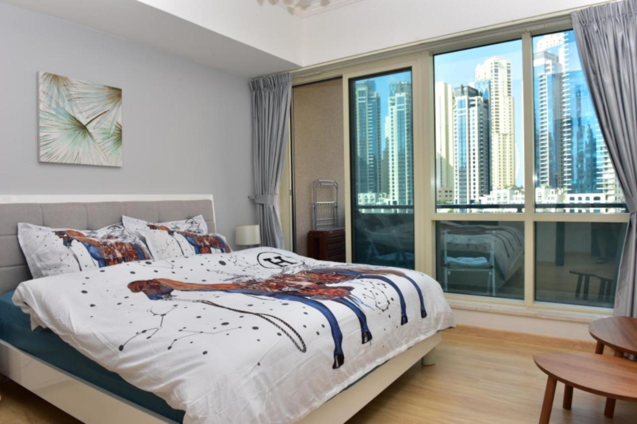 Dubai Marina 1 Bedroom Apt. walking distance JBR. Bagian luar foto