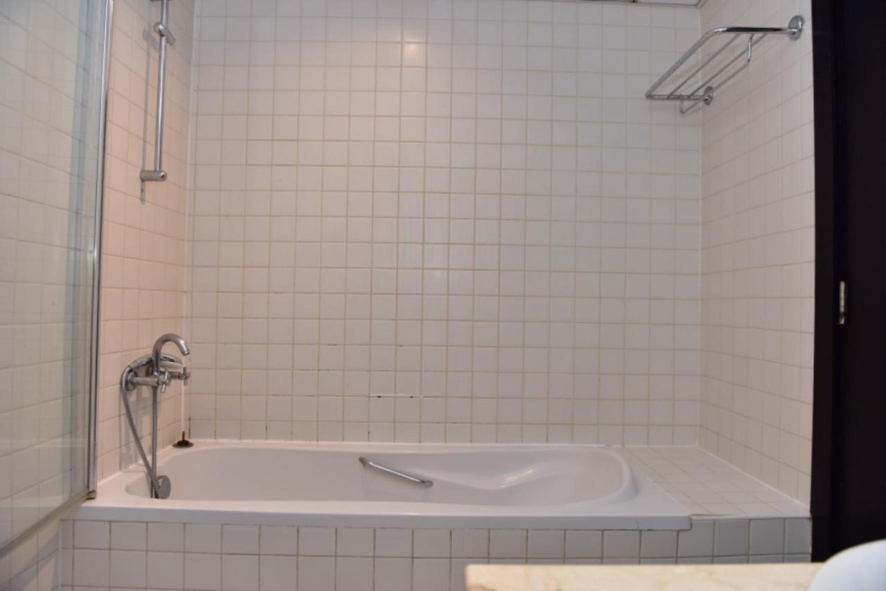Dubai Marina 1 Bedroom Apt. walking distance JBR. Bagian luar foto